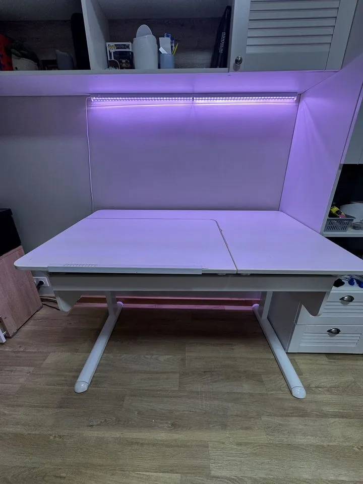 Письменный стол Астек Лидер с выдвижным ящиком купить в интернет-магазине Aeparta