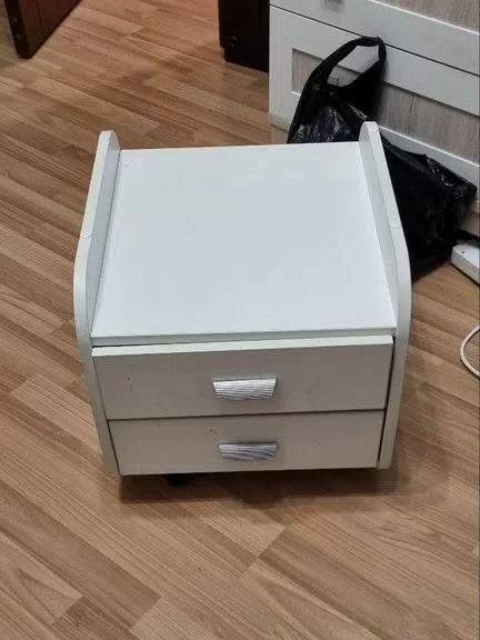 Тумба выкатная, подвесная 2 ящика