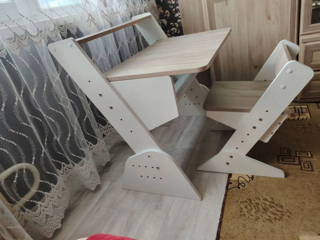 Комплект Первый стол и стул "Вундеркинд" купить в интернет-магазине Aeparta