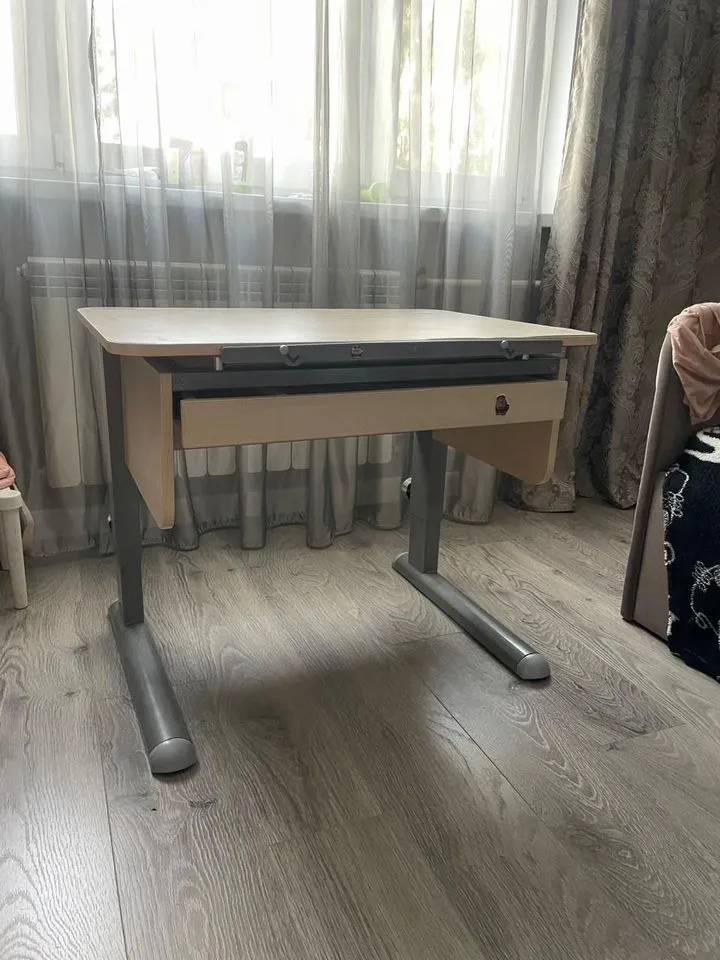 Растущая парта Юниор