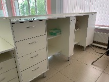 06. Стол с тумбой учителя химии