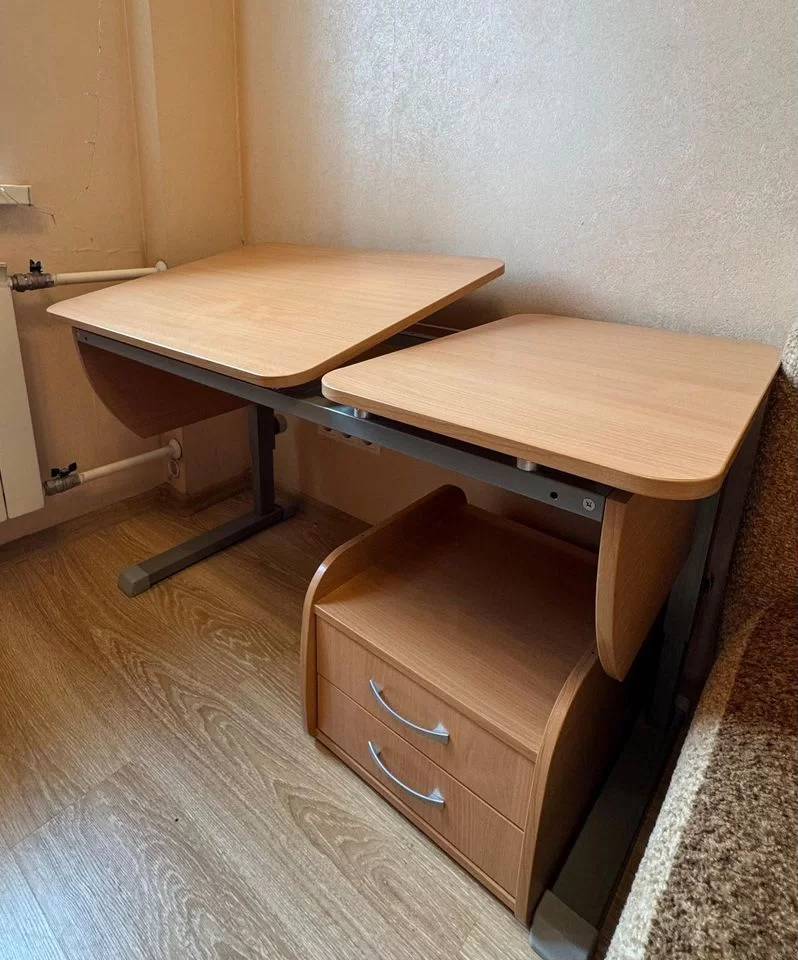 Тумба выкатная, подвесная 2 ящика